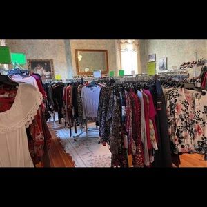 Boutique store closing